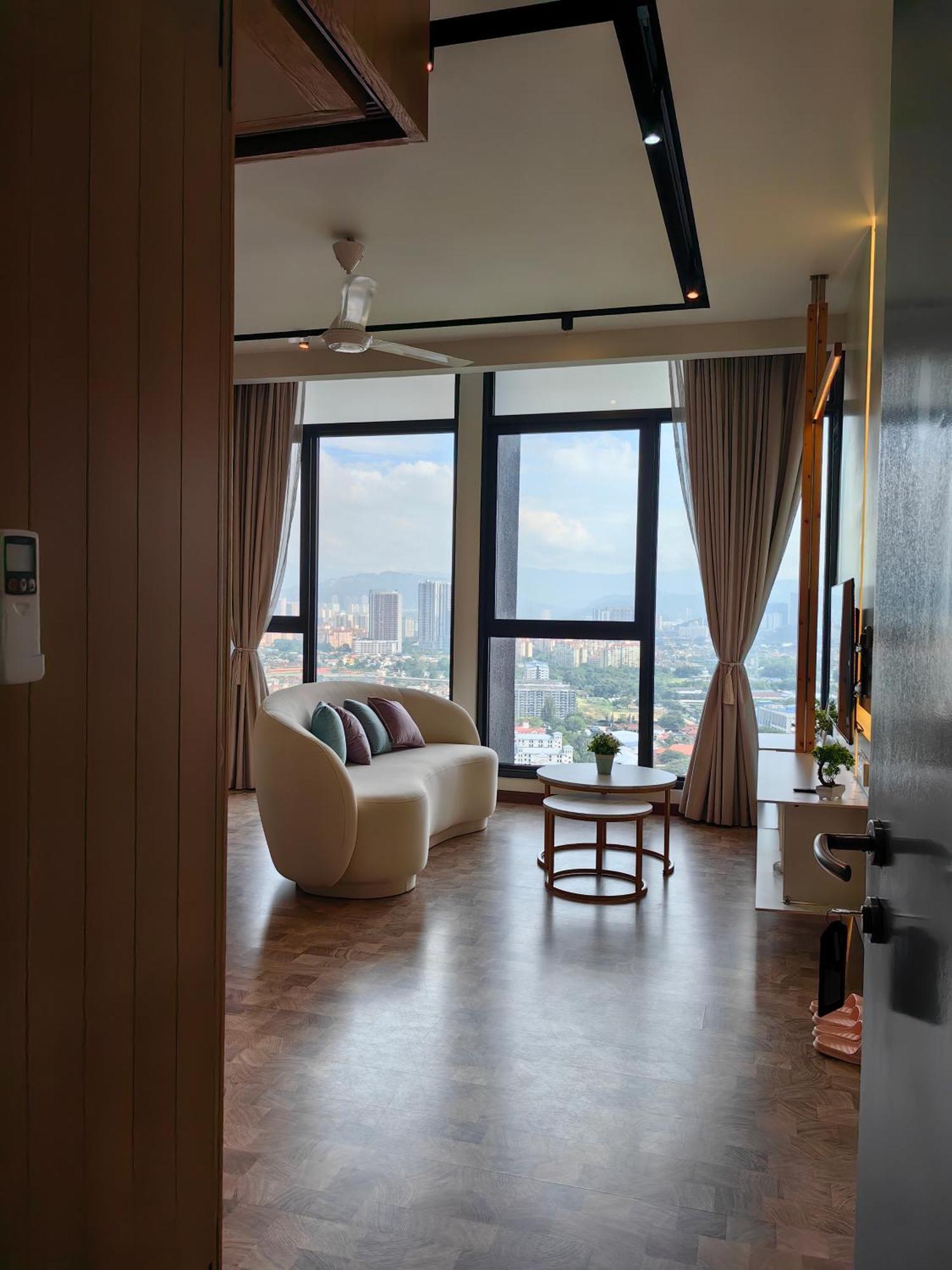 Expressionz Designer Suites Host By Aurora Premium Stay Kuala Lumpur Extérieur photo