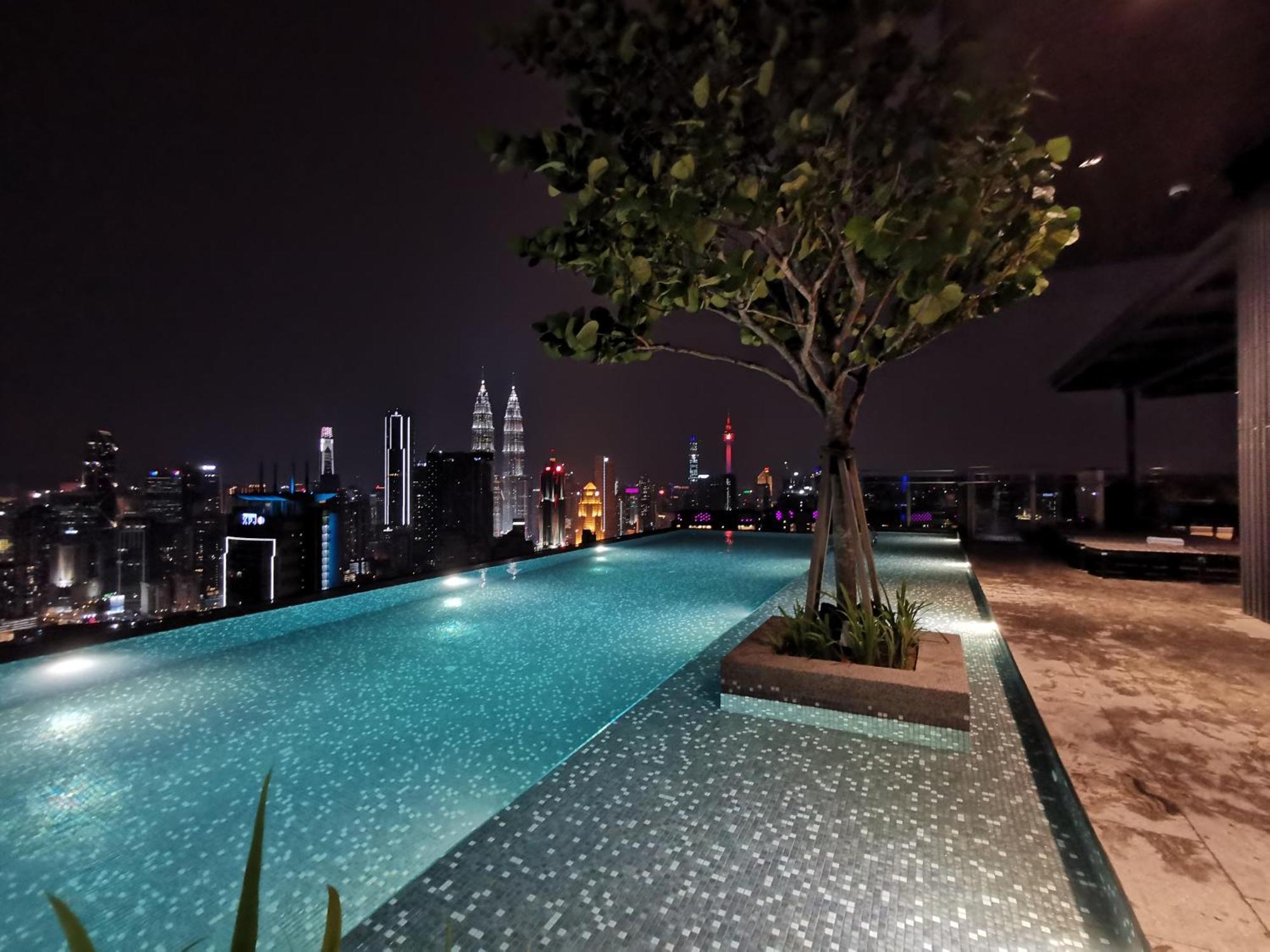 Expressionz Designer Suites Host By Aurora Premium Stay Kuala Lumpur Extérieur photo
