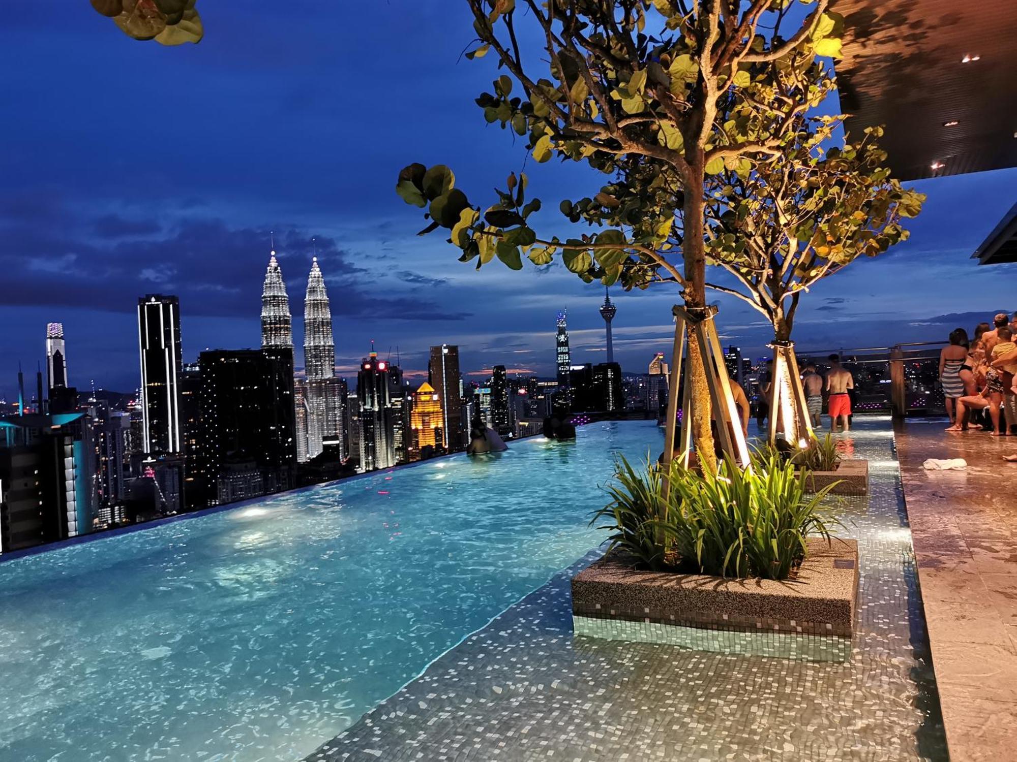 Expressionz Designer Suites Host By Aurora Premium Stay Kuala Lumpur Extérieur photo