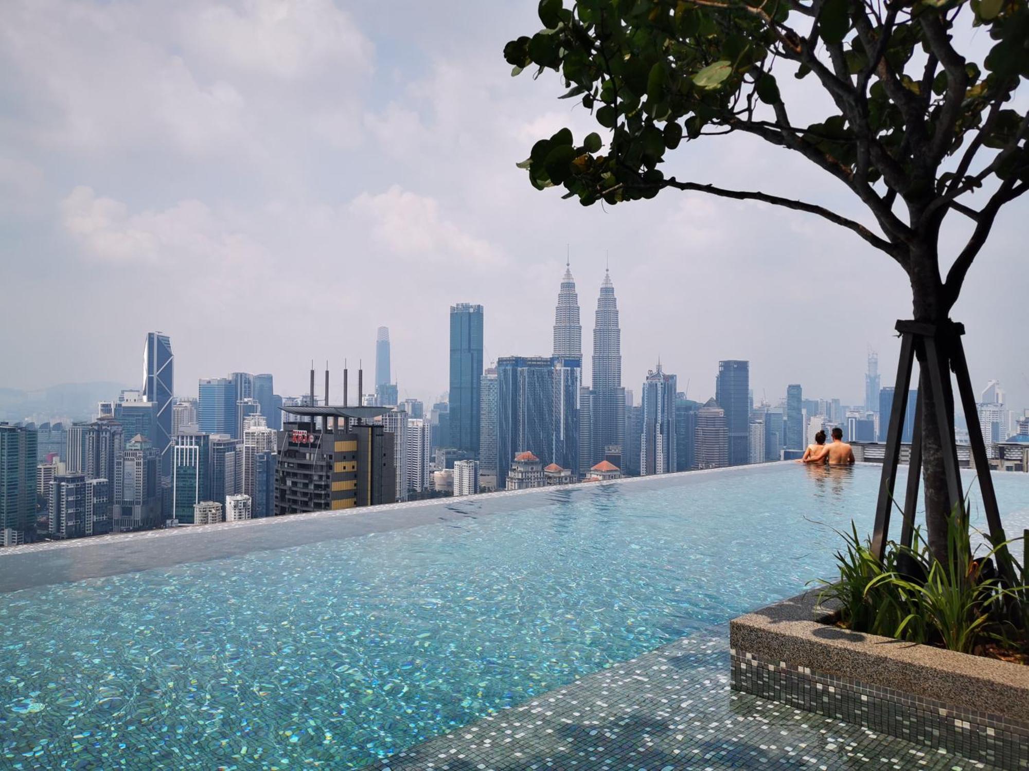 Expressionz Designer Suites Host By Aurora Premium Stay Kuala Lumpur Extérieur photo
