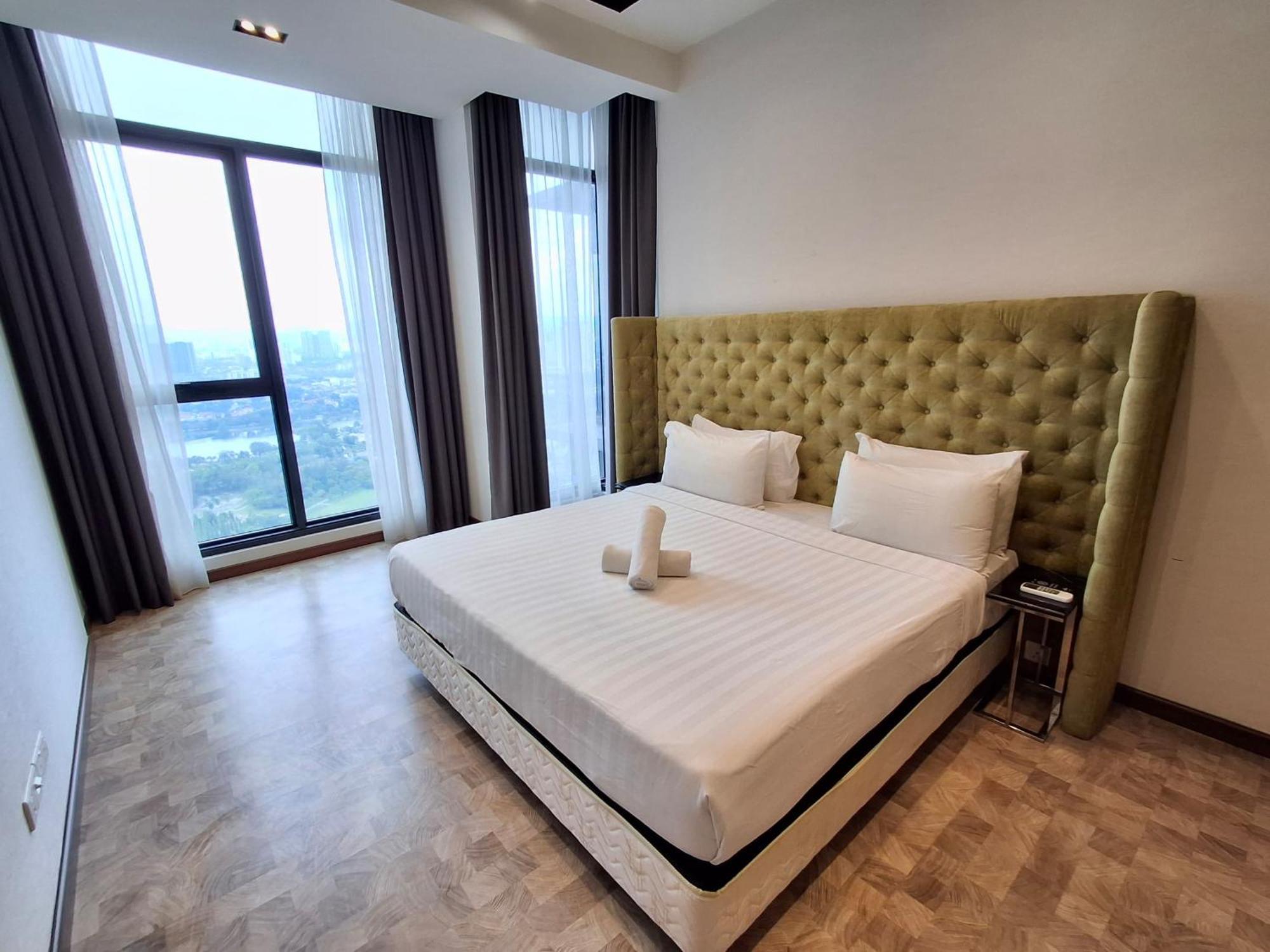 Expressionz Designer Suites Host By Aurora Premium Stay Kuala Lumpur Extérieur photo