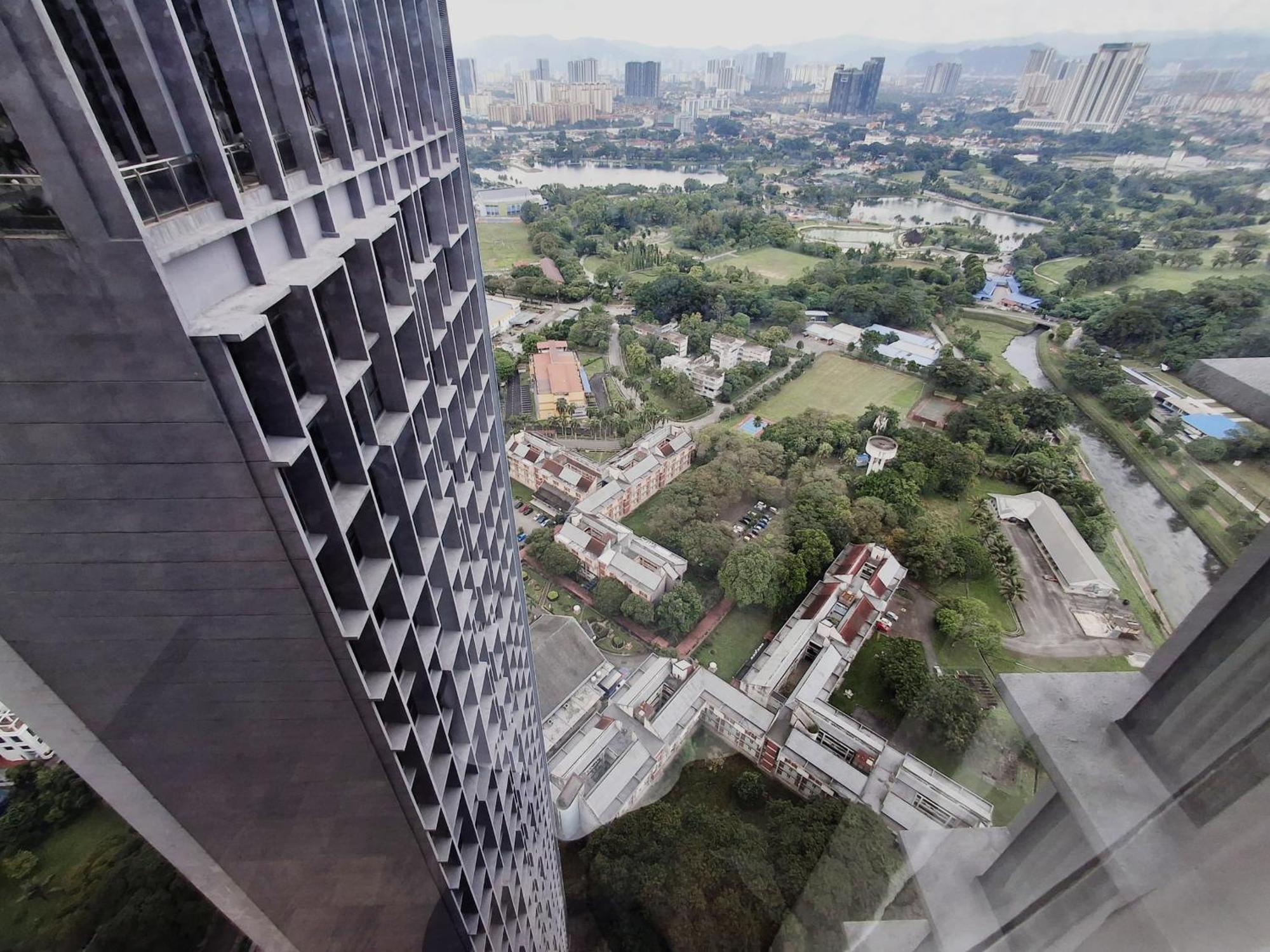 Expressionz Designer Suites Host By Aurora Premium Stay Kuala Lumpur Extérieur photo