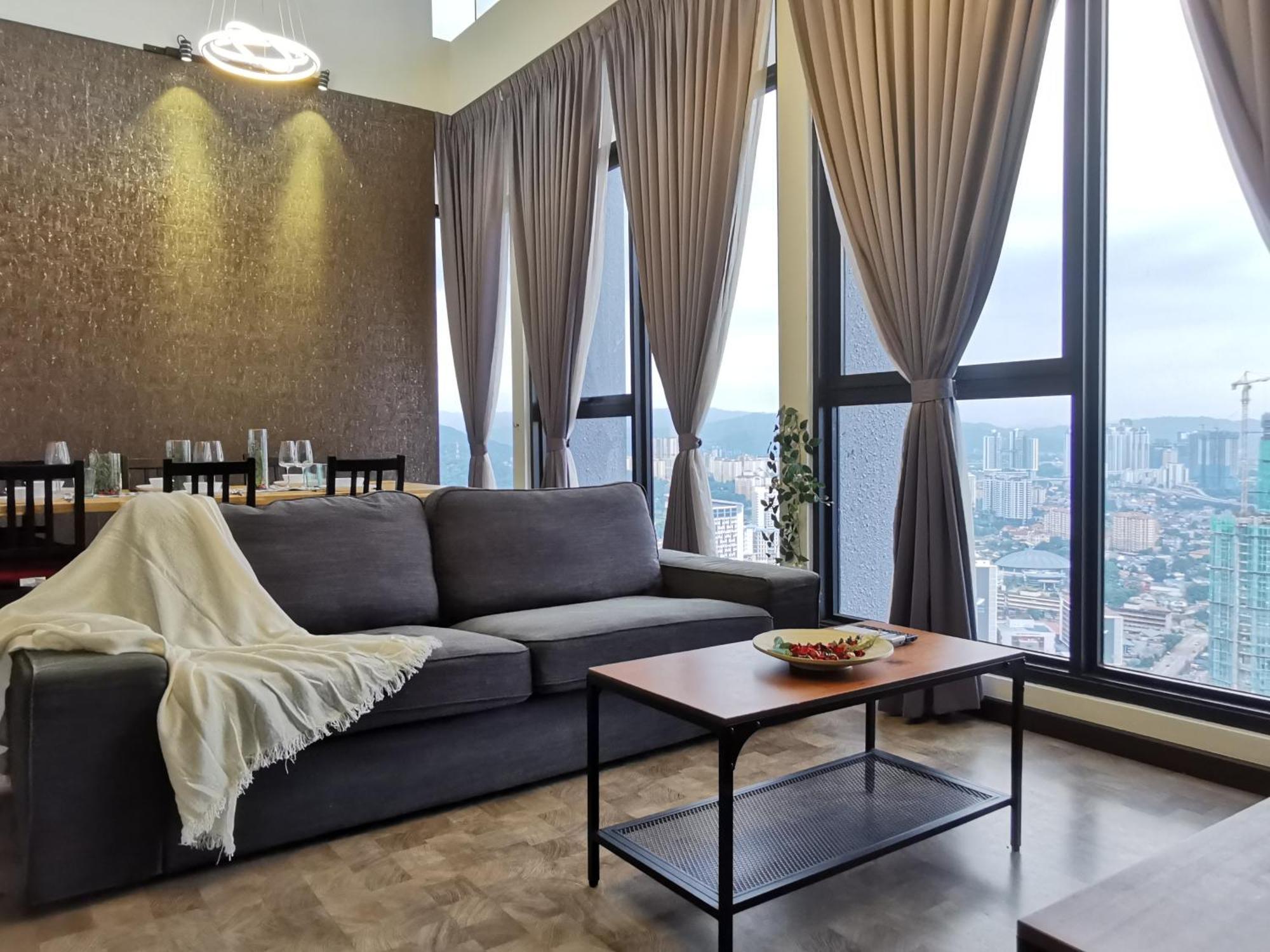 Expressionz Designer Suites Host By Aurora Premium Stay Kuala Lumpur Extérieur photo